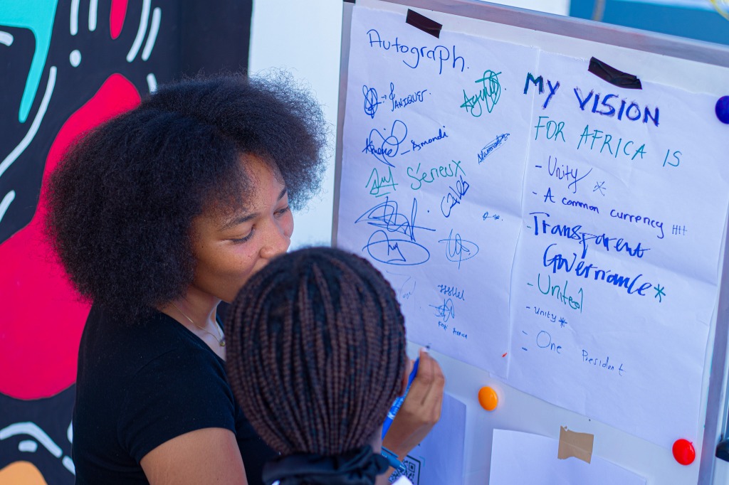 Signing the Pan-African Autograph Vision Board